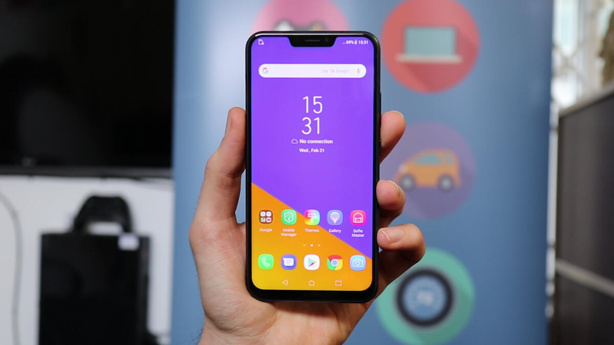Recensione Asus ZenFone 5Z: grandangolo per tutti! - 