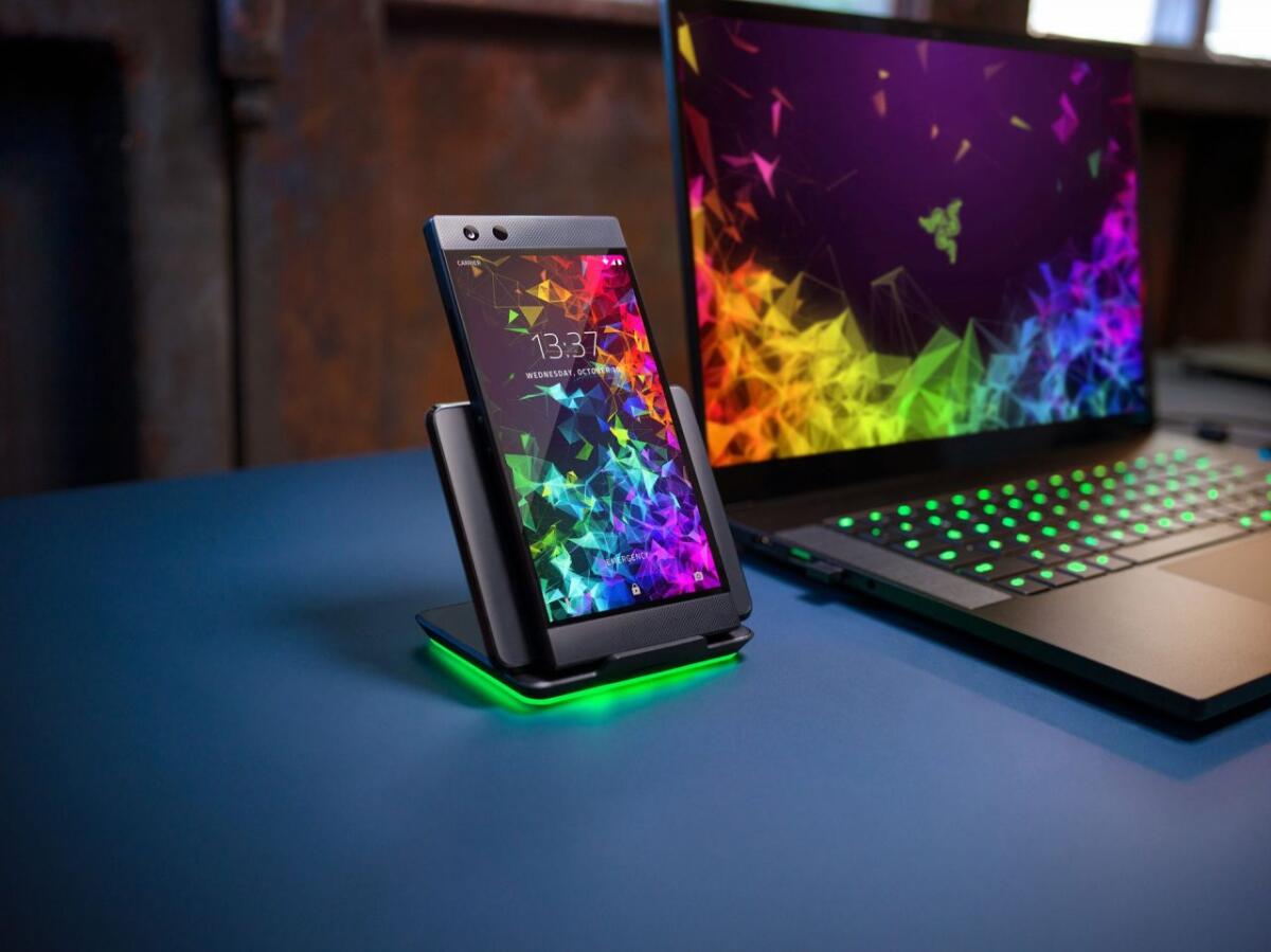 Razer Phone 2 è ufficiale: Scheda Tecnica e Caratteristiche Tecniche - 