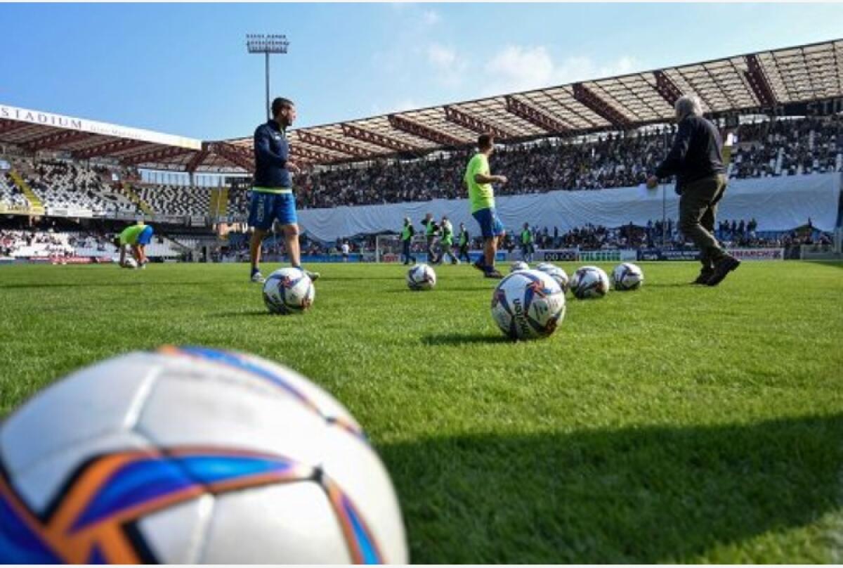 Perché Sky E Dazn Sono Sotto Indagine AGCM? - 