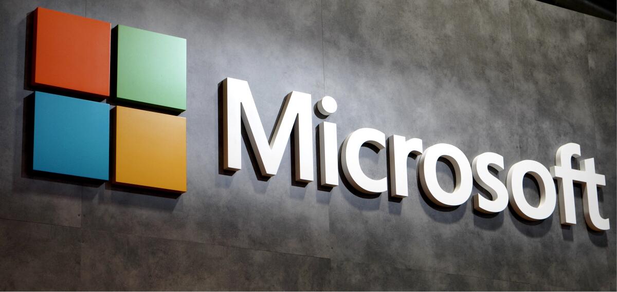 Microsoft mette la freccia e supera Apple ... per poco - 