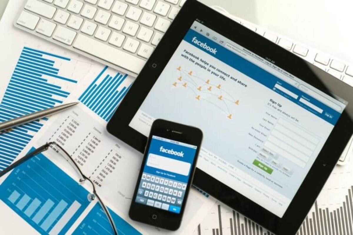 Come eliminare il Cellulare da Facebook - 