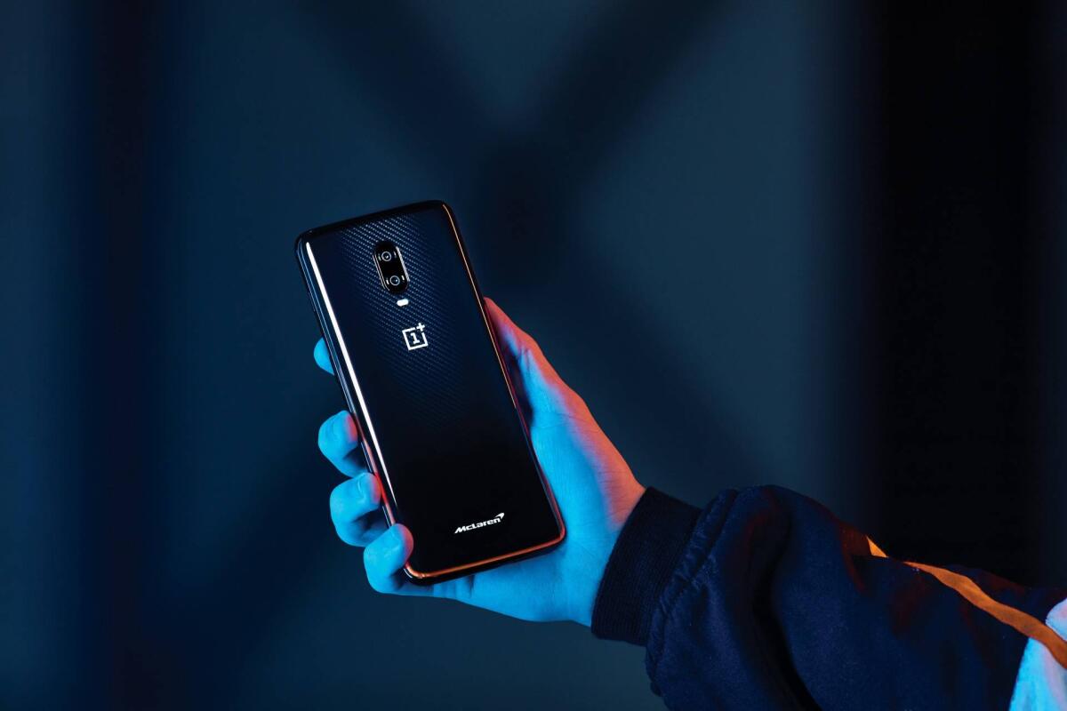 OnePlus 6T McLaren Edition è ufficiale: costa 709 euro - 