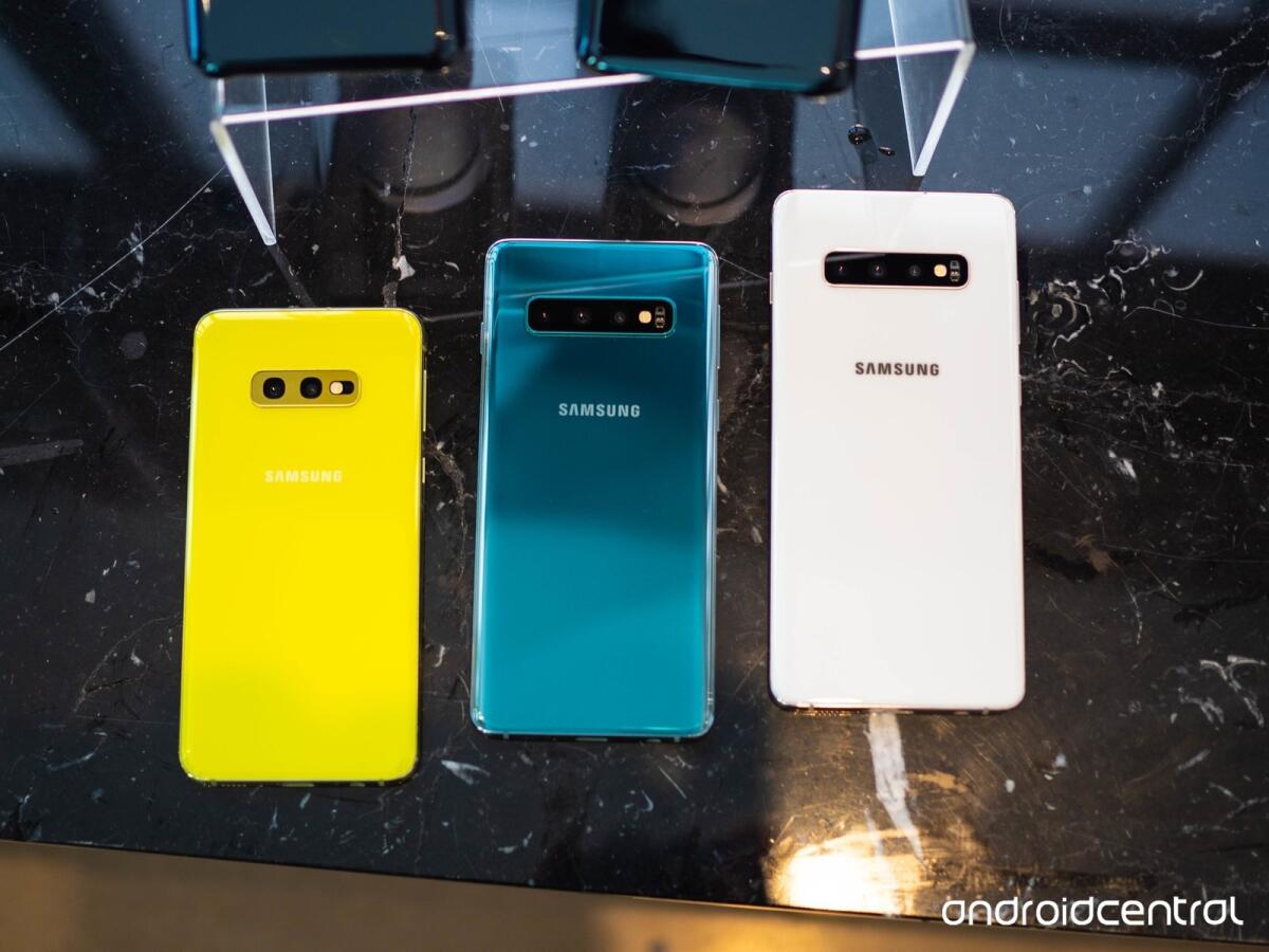 Confronto tra Galaxy S10, S10+, S10e: quale comprare? - 