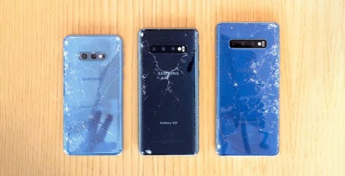 Quanto costa Riparare un Galaxy S10? Molto meno di un iPhone - 