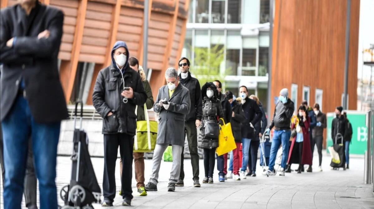 Coda Supermercato: le app per EVITARLA - 