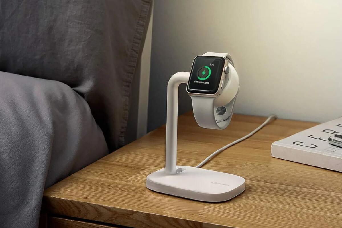 Caricatore Apple Watch: i MIGLIORI da comprare - 