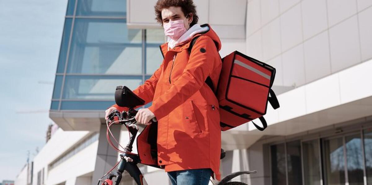 I rider del food delivery devono essere assunti | Sentenza STORICA - 