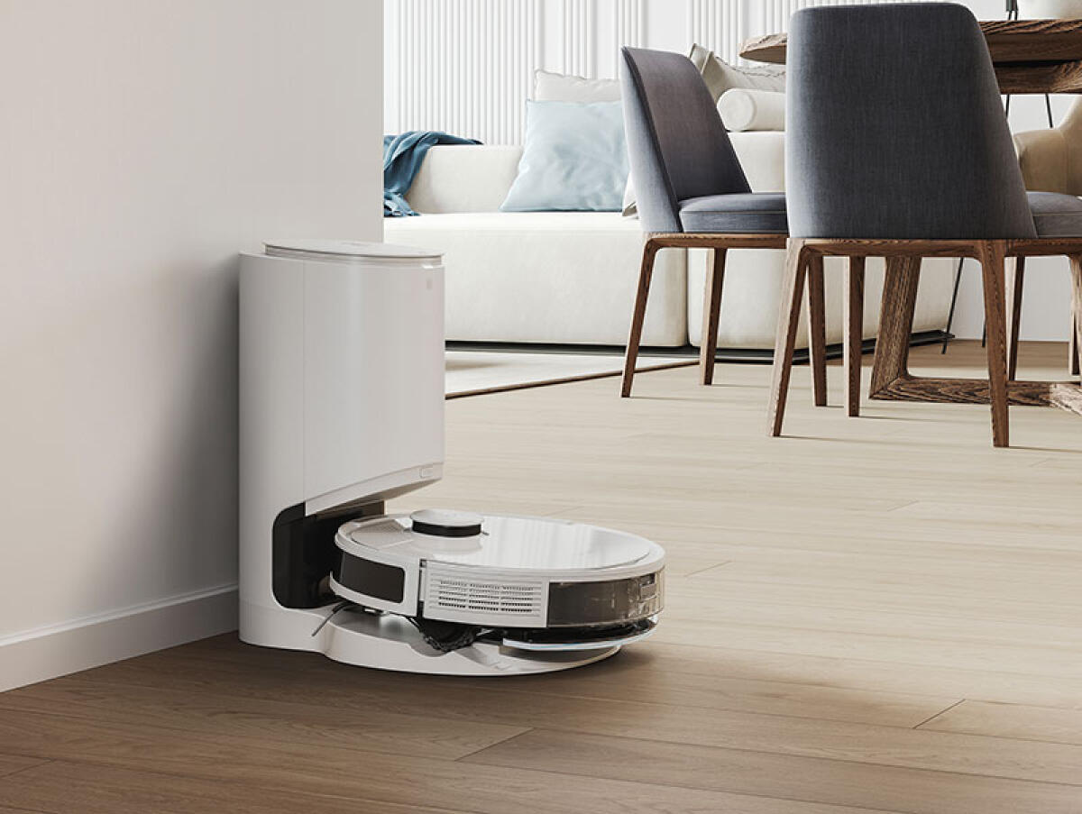 Ecovacs DEEBOT N8+: aspirapolvere robot che si svuota da solo - 