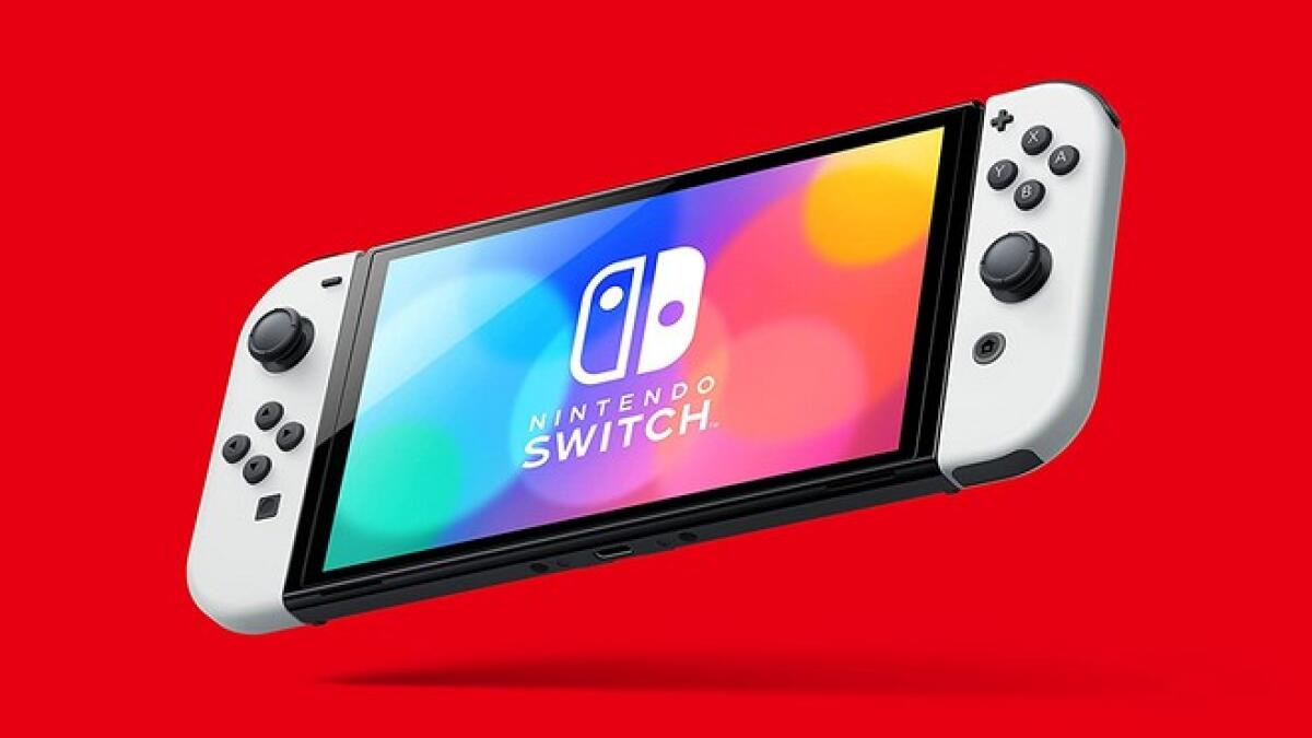 Nintendo Switch OLED: prenotala ORA su Amazon - 