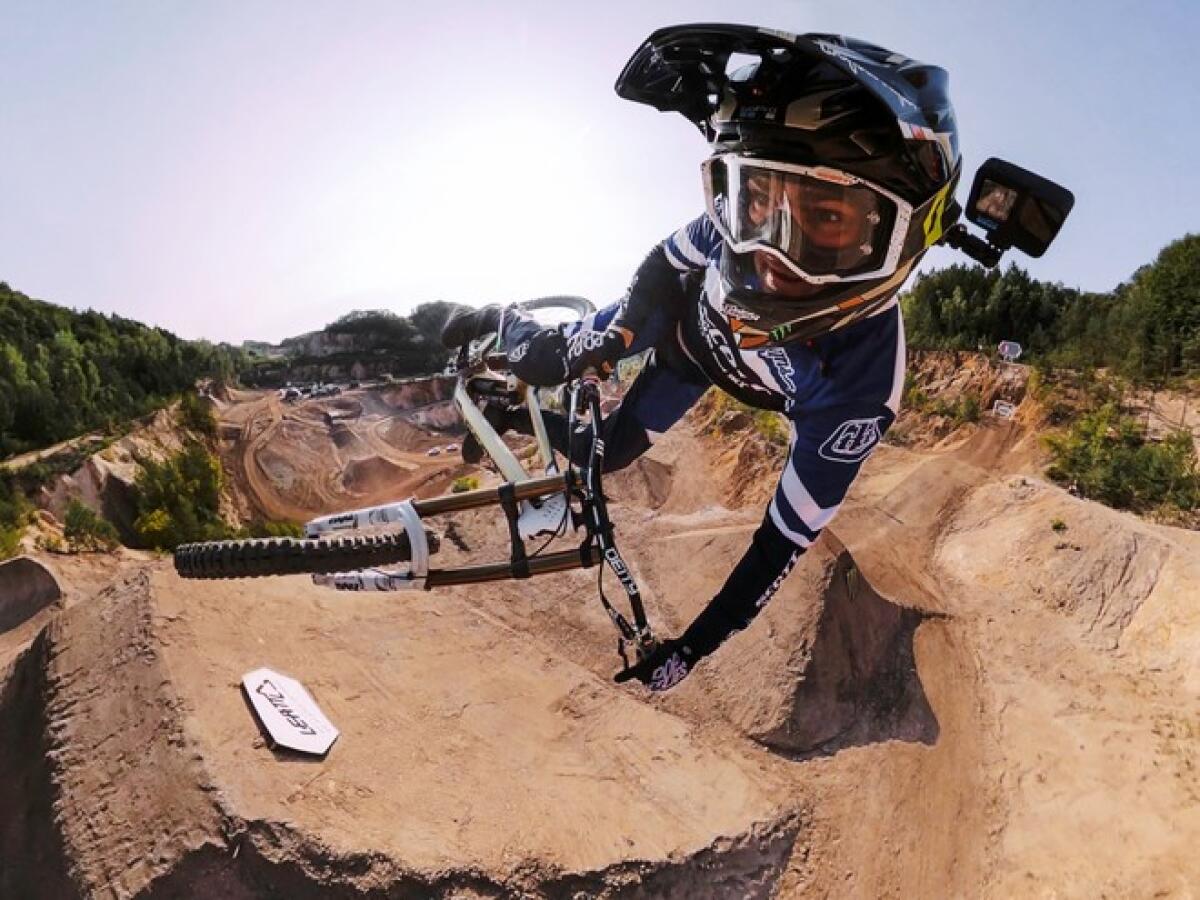 GoPro Hero 10 Black UFFICIALE: Prezzo, Caratteristiche, Novità - 