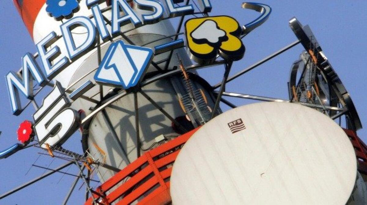 Chiudono Tg4, Studio Aperto e SportMediaset: cosa succede? - 