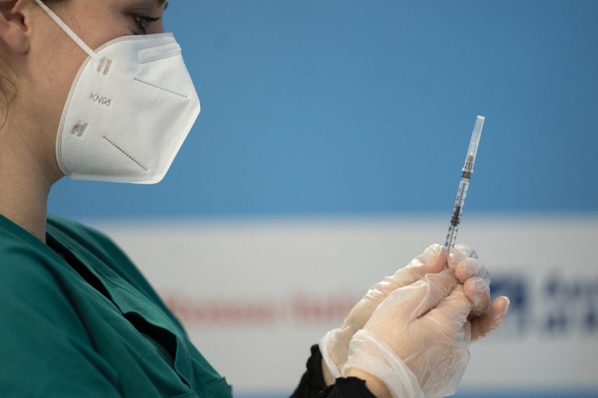 Multa 100 euro per chi non si vaccina: come ritardare il pagamento - 