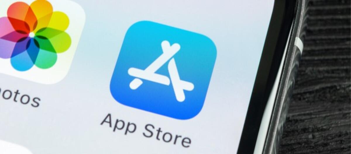 App Store: rinnovo automatico abbonamenti anche con aumento dei prezzi - 