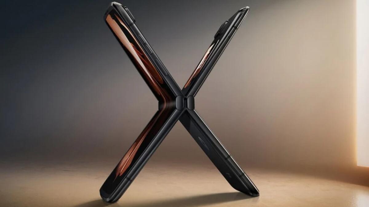 Moto Razr 2022 ufficiale | Scopri la SCHEDA TECNICA - 