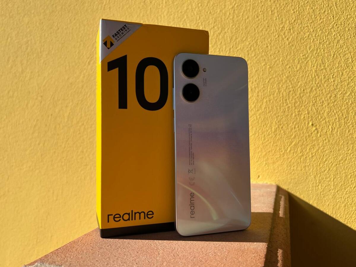 Recensione Realme 10: un campione di batteria - 