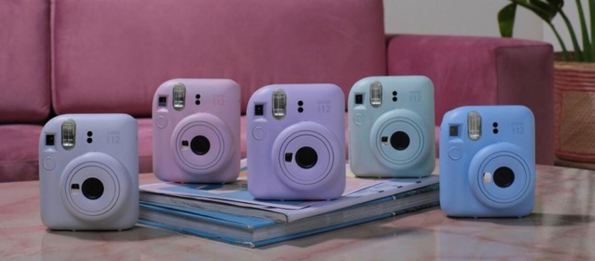 Instax Mini 12 è ufficiale: Prezzo, Novità, Caratteristiche - 