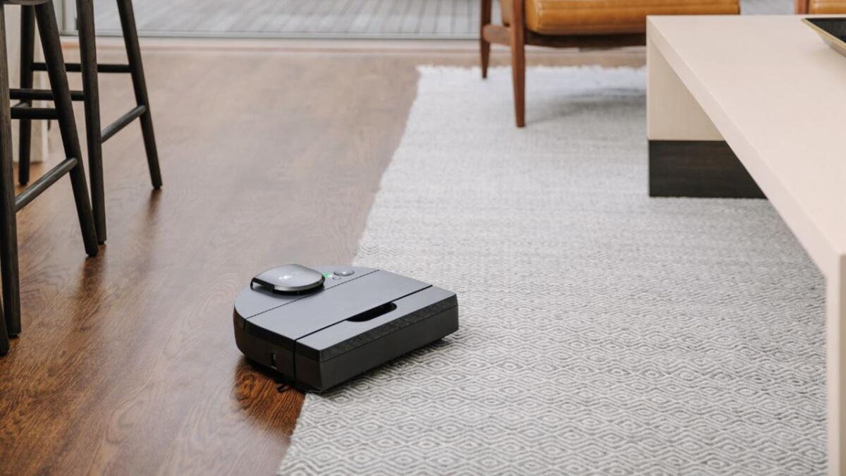 Neato Robotics chiude: addio ai robot aspirapolvere a forma di D - 