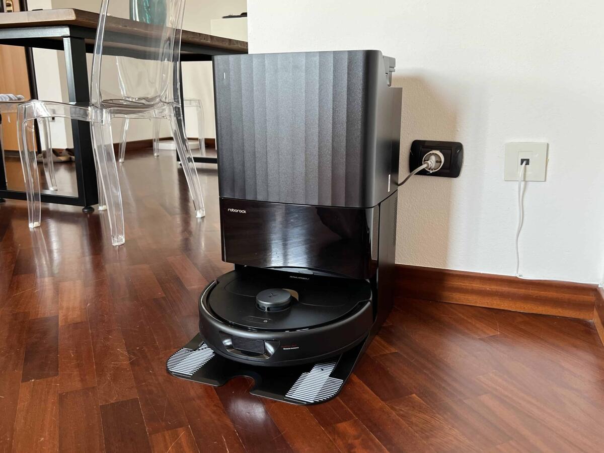 Recensione Roborock Q Revo Robot Aspirapolvere Lavapavimenti - 