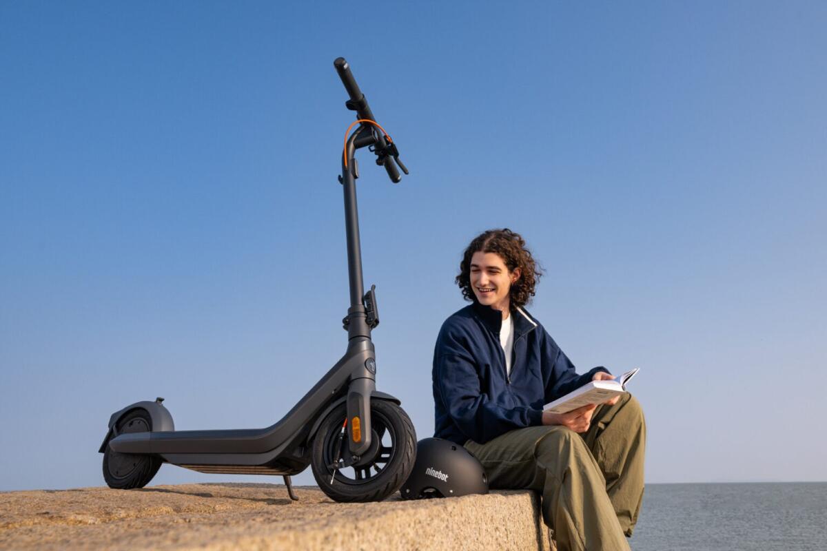 Nuovo Monopattino Elettrico Segway Ninebot eKickScooter E2 Pro E - 