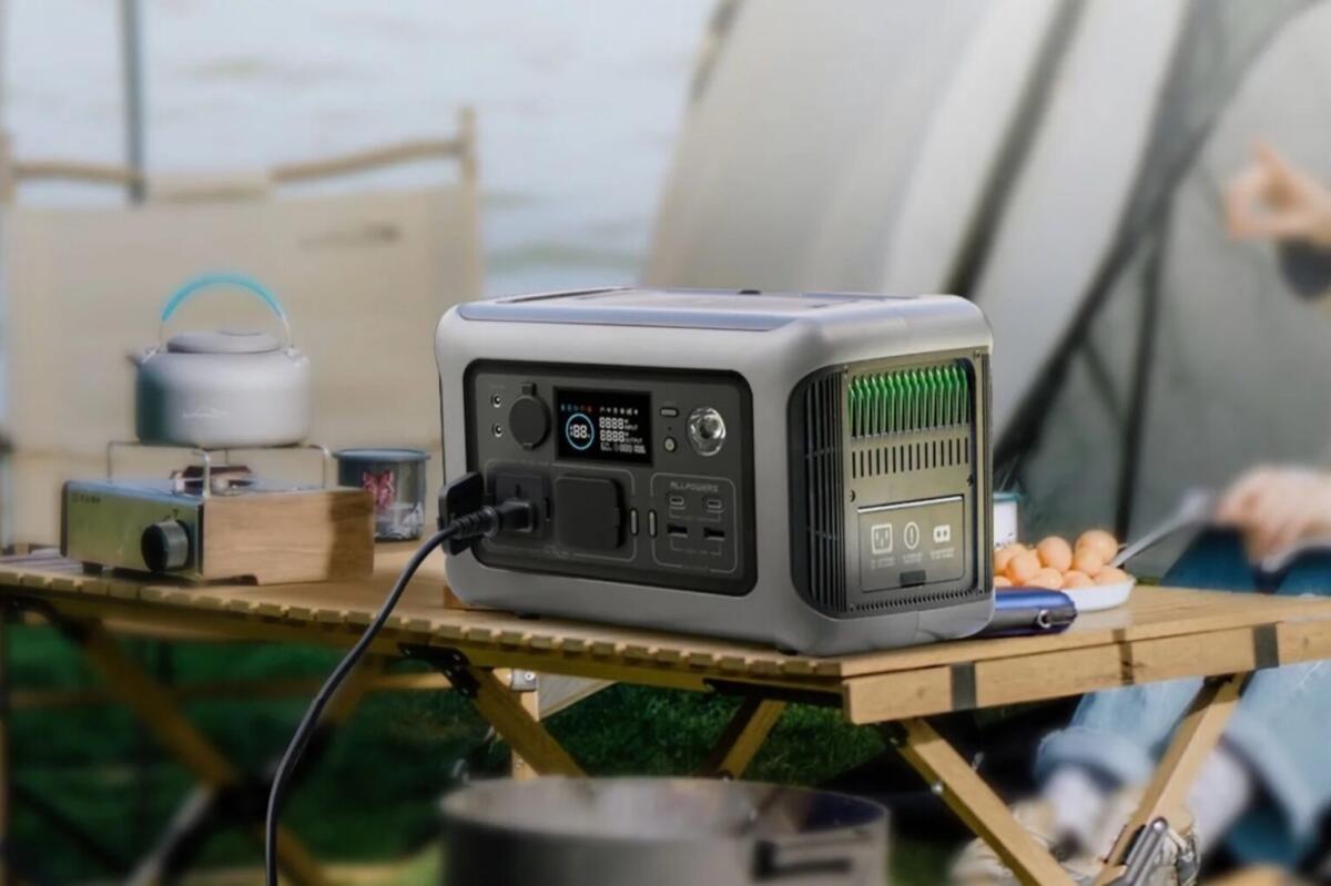 ALLPOWERS R600, stazione di alimentazione da 600 W scontata di 120 euro - 