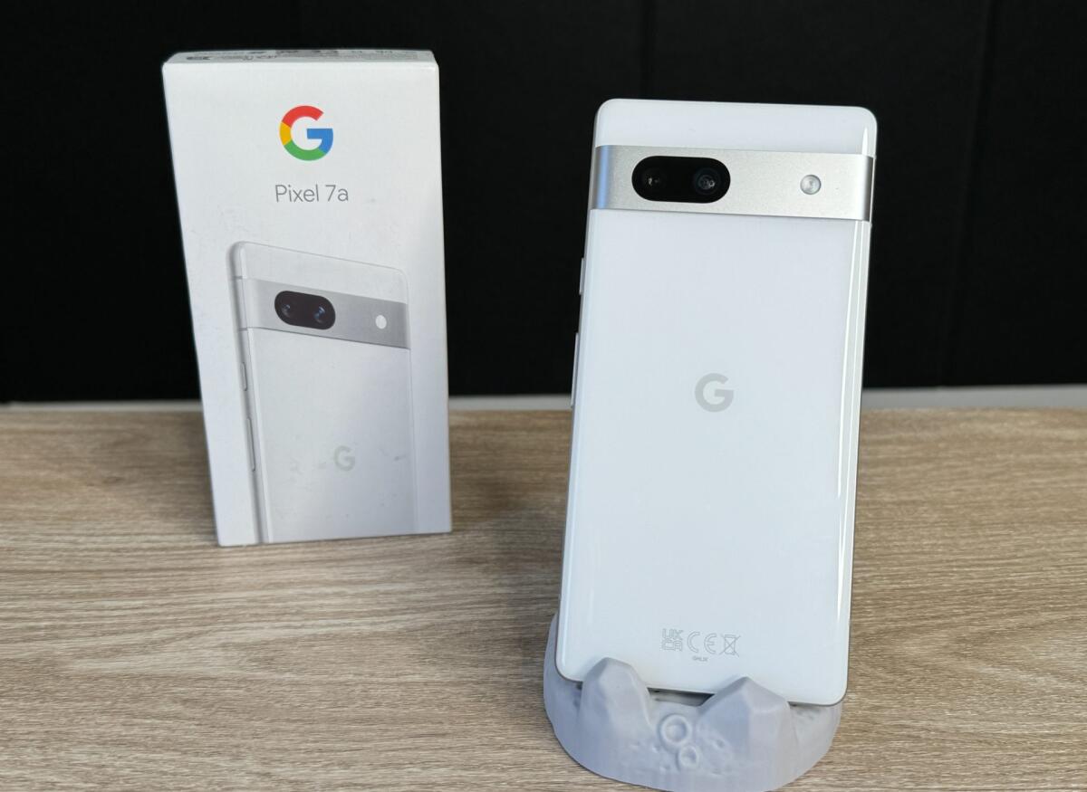 Recensione Google Pixel 7a: semplicemente costa troppo - 