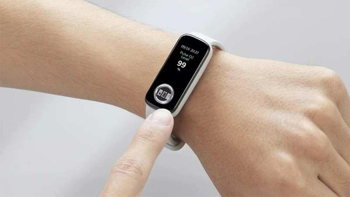 ASUS VivoWatch 5 AERO misura ECG e pressione arteriosa - 