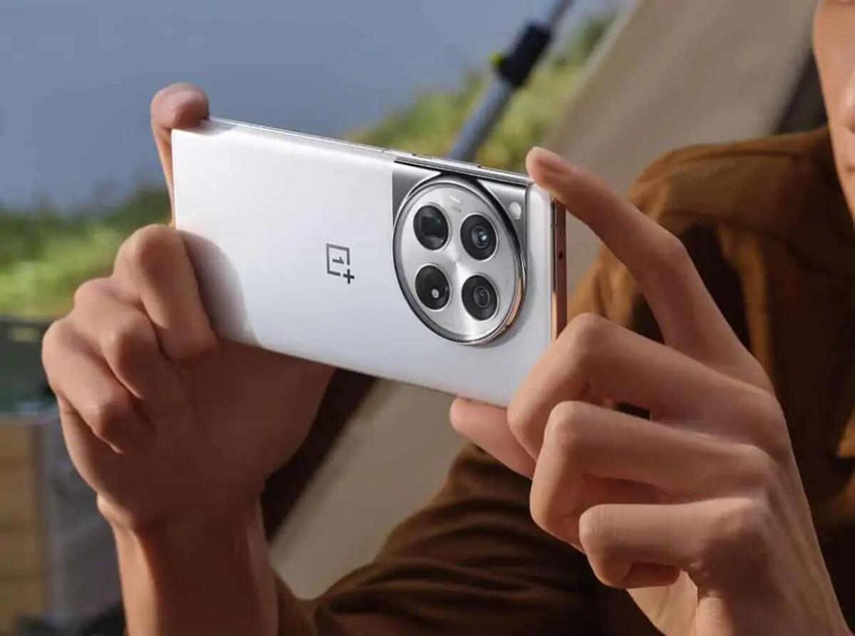 OnePlus 12 ufficiale | Scopri la SCHEDA TECNICA - 