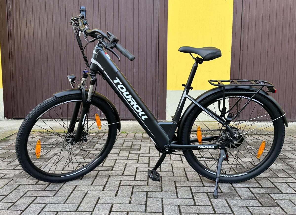 Recensione Touroll J1 ST Bici Elettrica con autonomia da 100 km - 