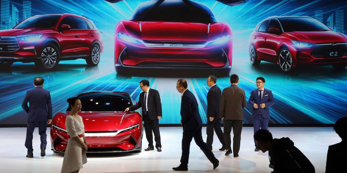Dall'Europa arrivano dazi fino al 38% sulle auto elettriche cinesi - 