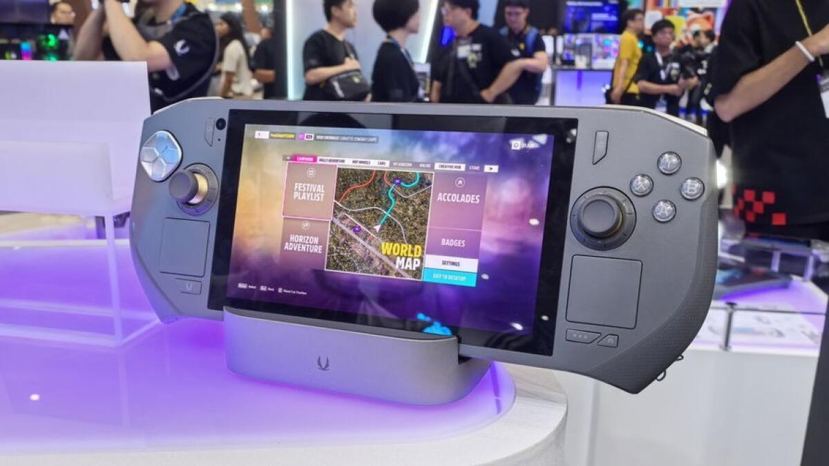 Zotac Gaming Zone: ecco la nuova console portatile Windows - 