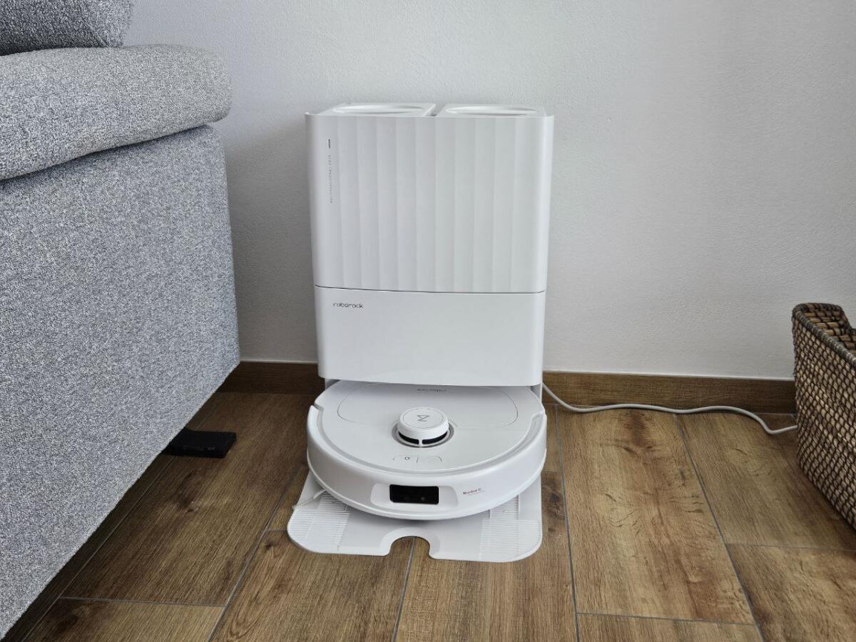 Recensione Roborock Qrevo MaxV Robot Aspirapolvere Lavapavimenti - 