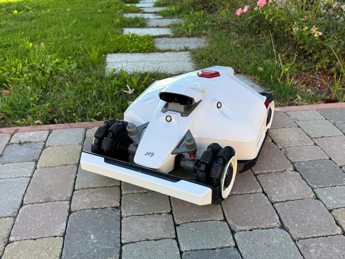Recensione Mammotion LUBA 2 AWD Robot Tagliaerba: per i prati più grandi - 