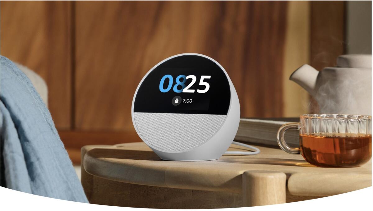 Prendi 2 Amazon Echo Spot (modello 2024) al prezzo di 1 - 