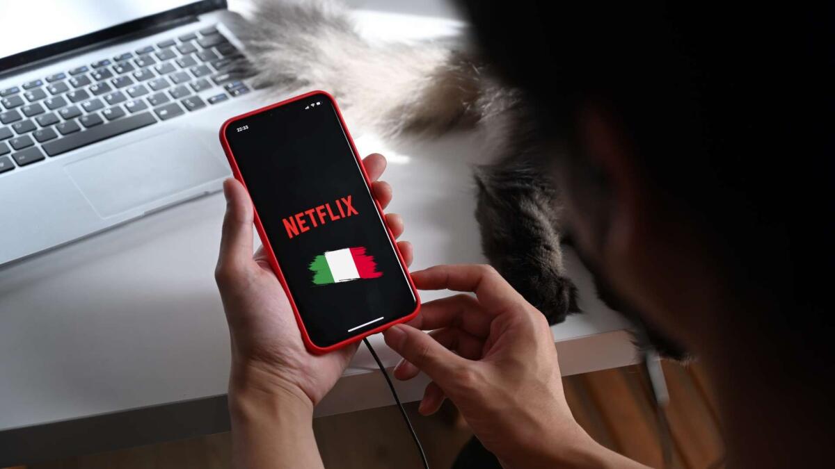 Arriva in Italia l'Utente Extra Netflix con pubblicità a 3.99 euro al mese - 