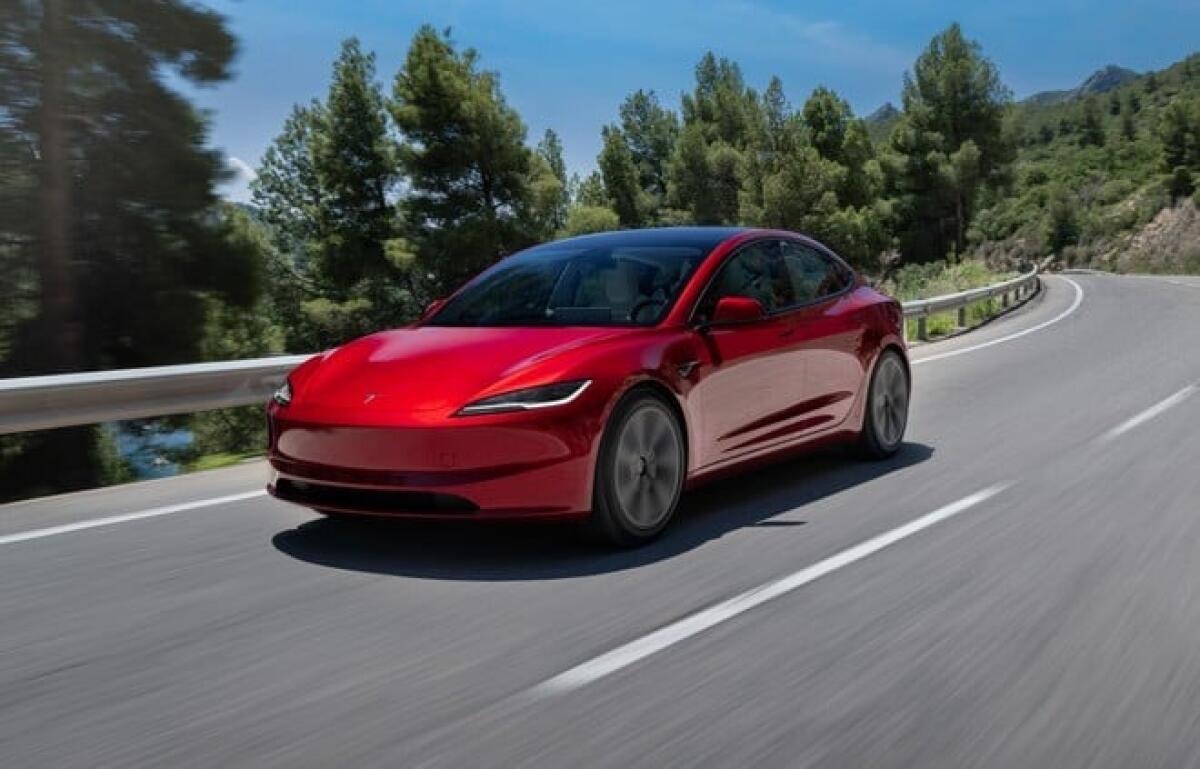 Sconto di 4000 euro per Tesla Model 3 e Model Y - 