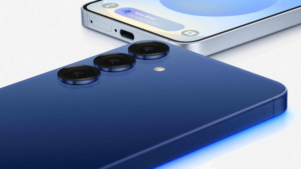 Samsung Galaxy S25 Edge: ecco colori, prezzi e memorie - 