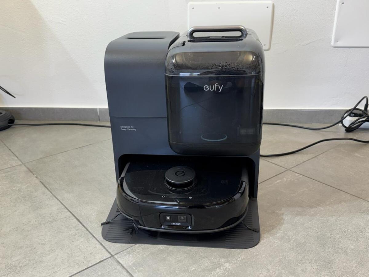 Recensione Eufy Omni E28 Robot Aspirapolvere Lavapavimenti: finalmente qualcosa di NUOVO - 