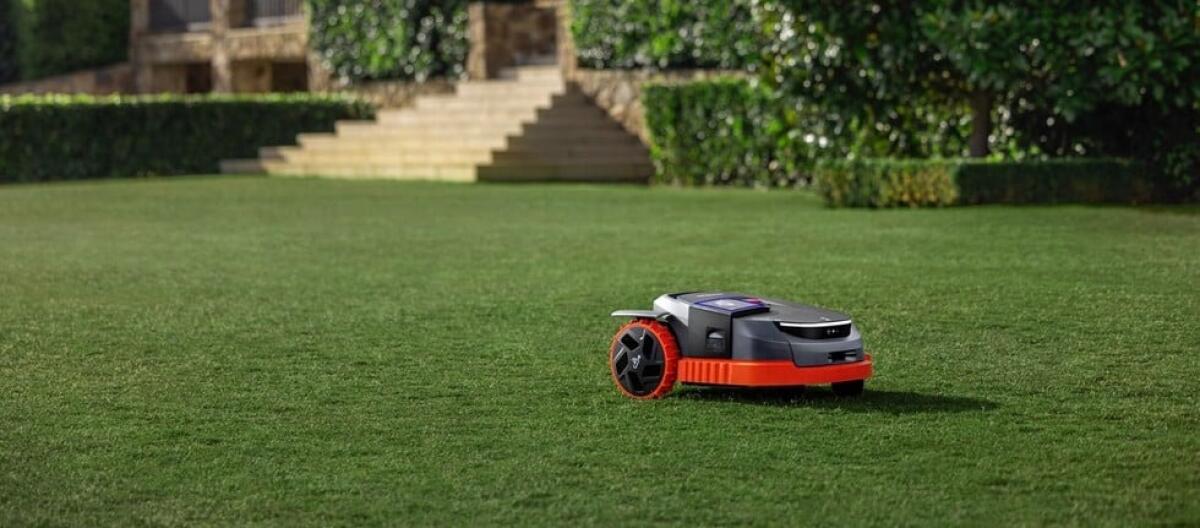 Segway Navimow X3: scopri la nuova serie di robot tosaerba - 