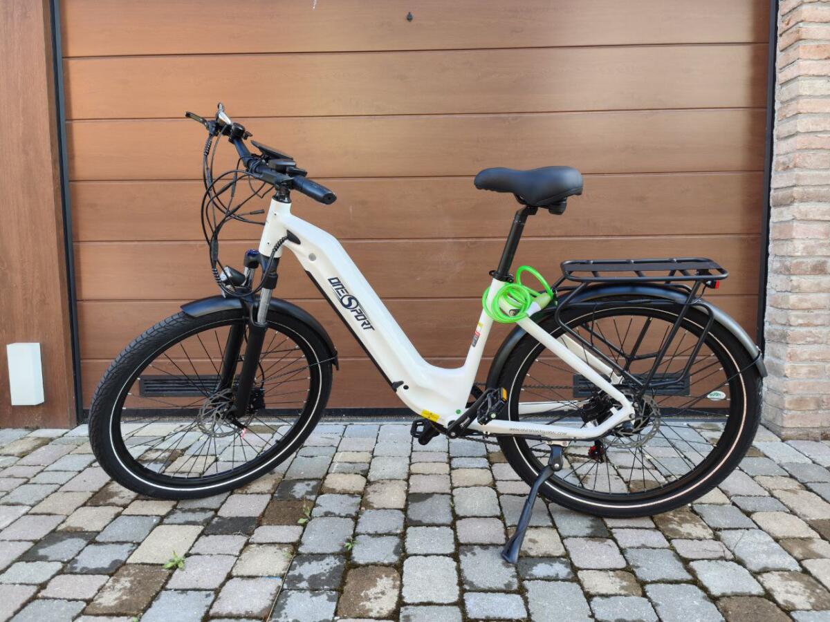 Recensione OneSport OT05 Bicicletta con Motore da 250W: Fa Più di 100 km per Davvero - 