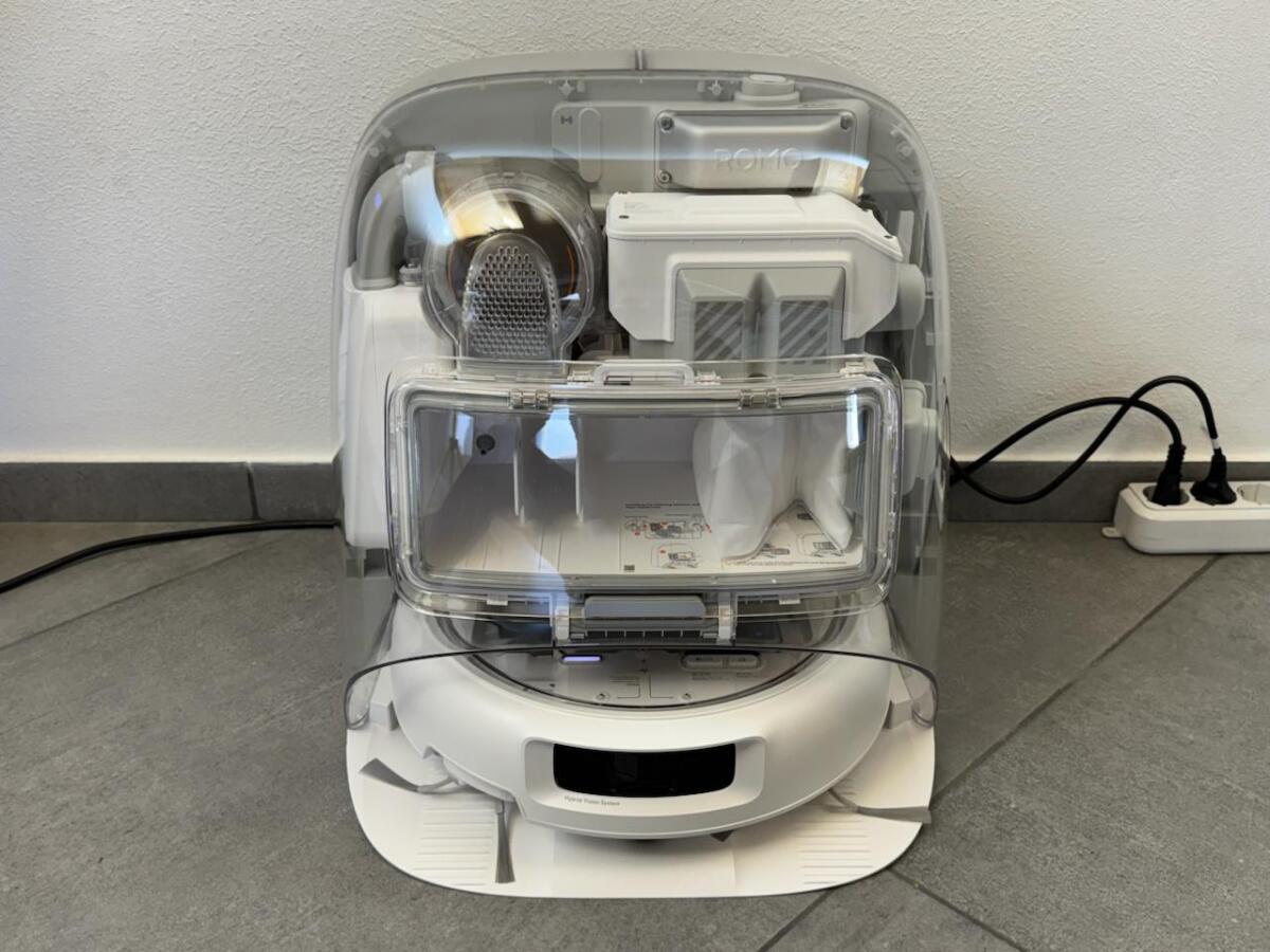 Recensione DJI ROMO P Robot Aspirapolvere Lavapavimenti: è BELLISSIMO, ma costa troppo - 