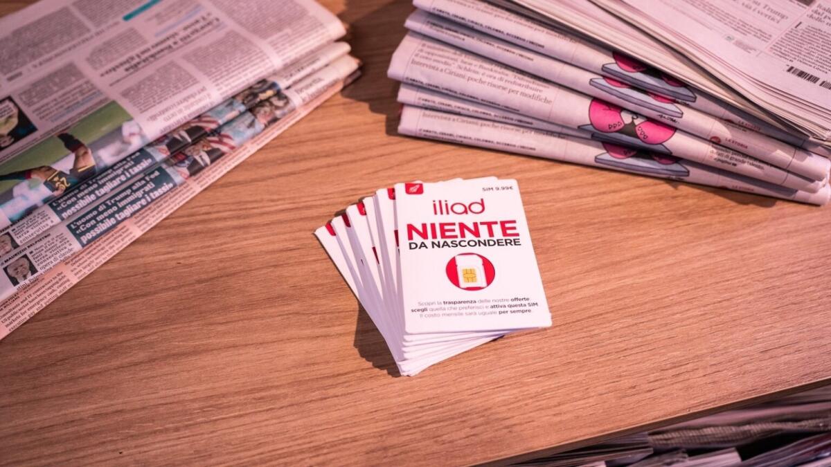 Novità iliad: da oggi puoi comprare la SIM in edicola come un giornale - 