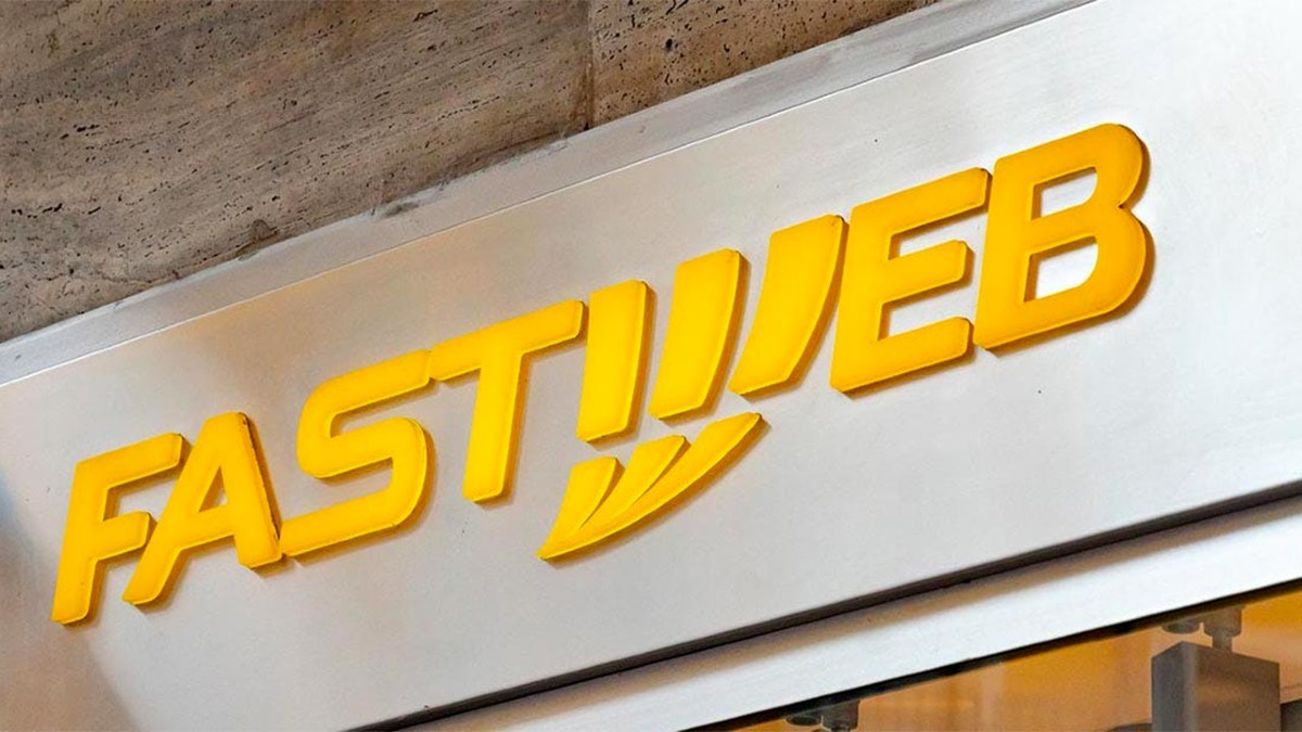 Fastweb aumento tariffe 2026: rincari rete fissa fino a 3€ - 