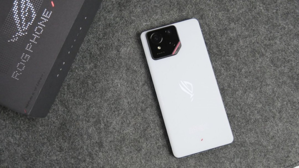 ASUS dice addio a Zenfone e ROG Phone: stop agli smartphone - 