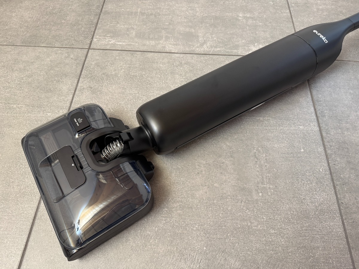 Eureka FloorShine 460 1