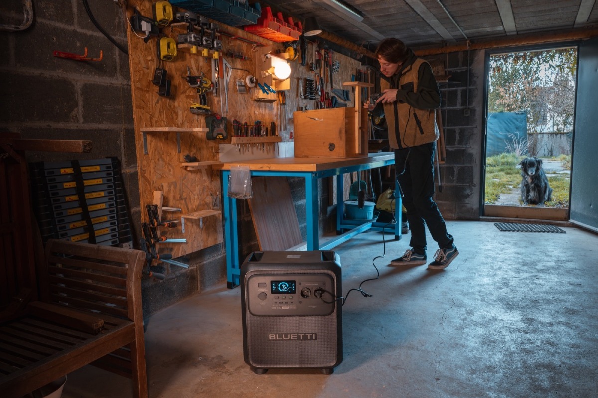 BLUETTI Elite 400: prezzo e scheda tecnica della power station - 