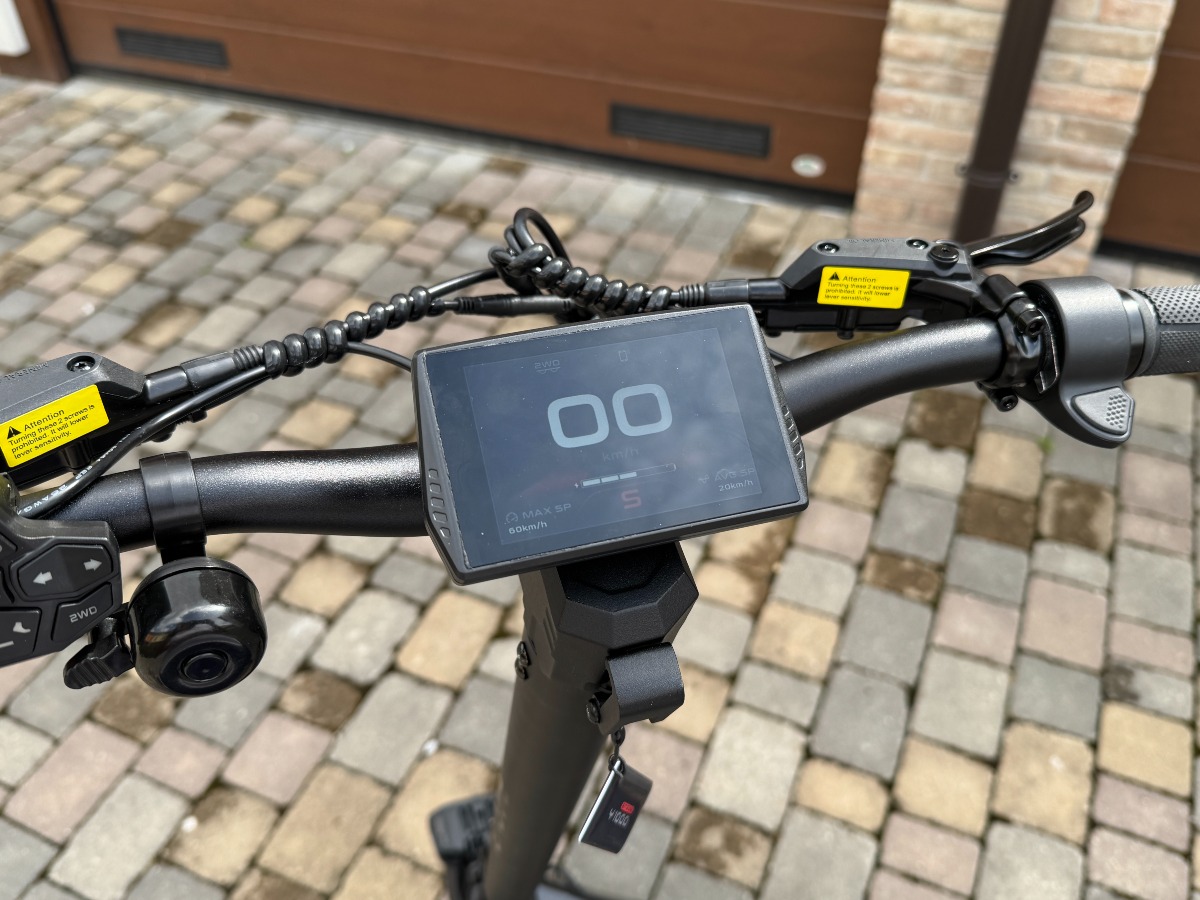 Recensione ENGWE Y1000