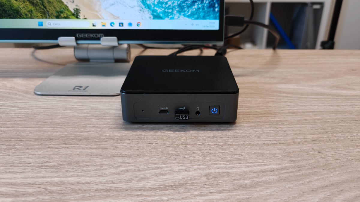 Recensione GEEKOM Air12 2026