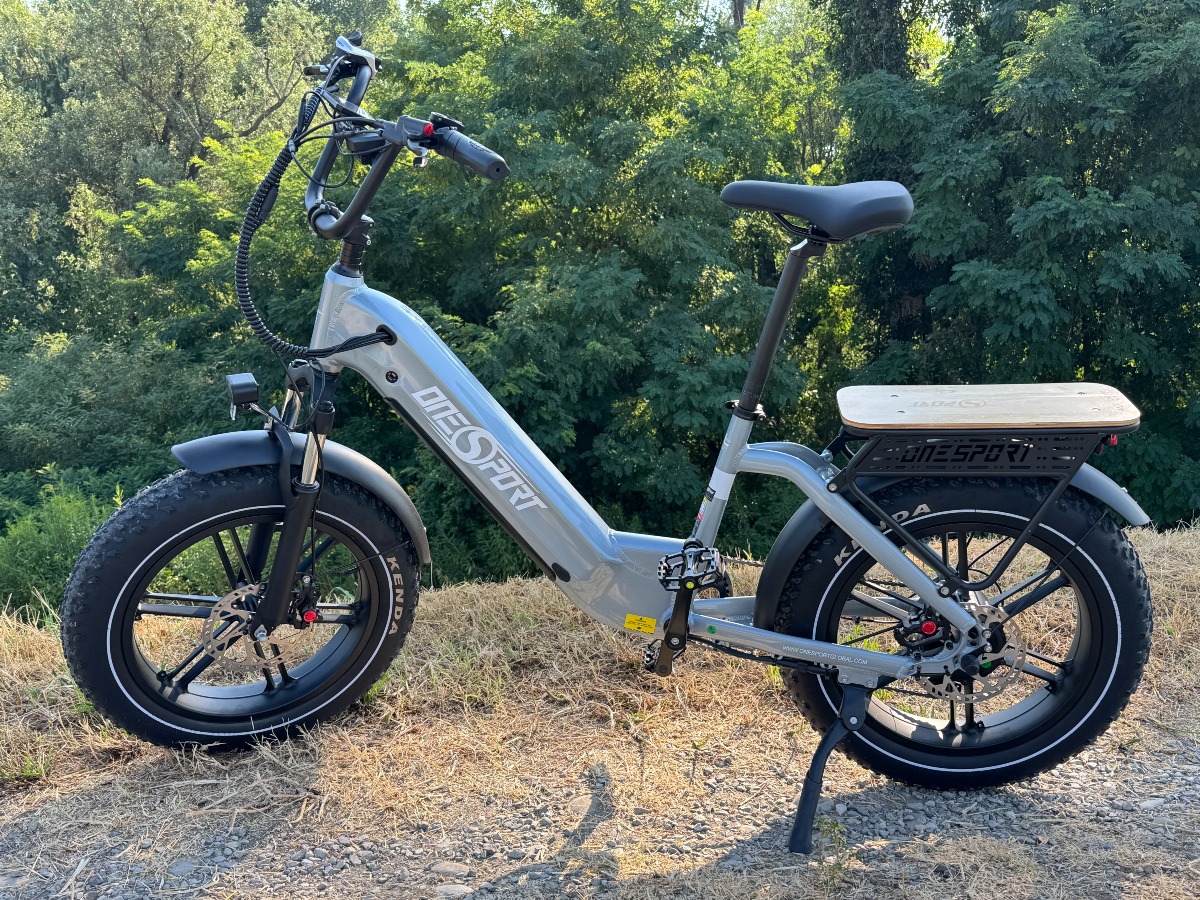 Recensione Onesport OT08 Fat Bike Elettrica con motore da 250W - 