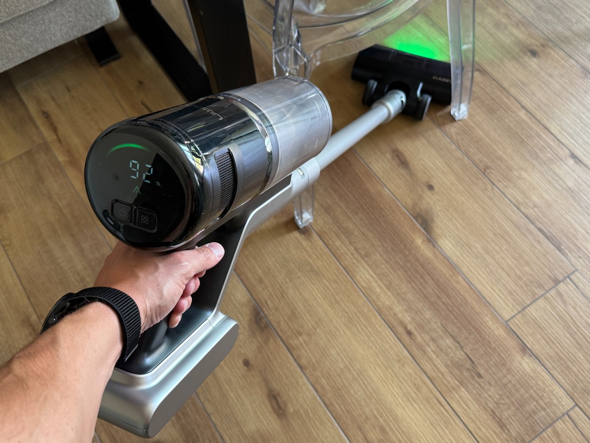 Recensione UWANT V800