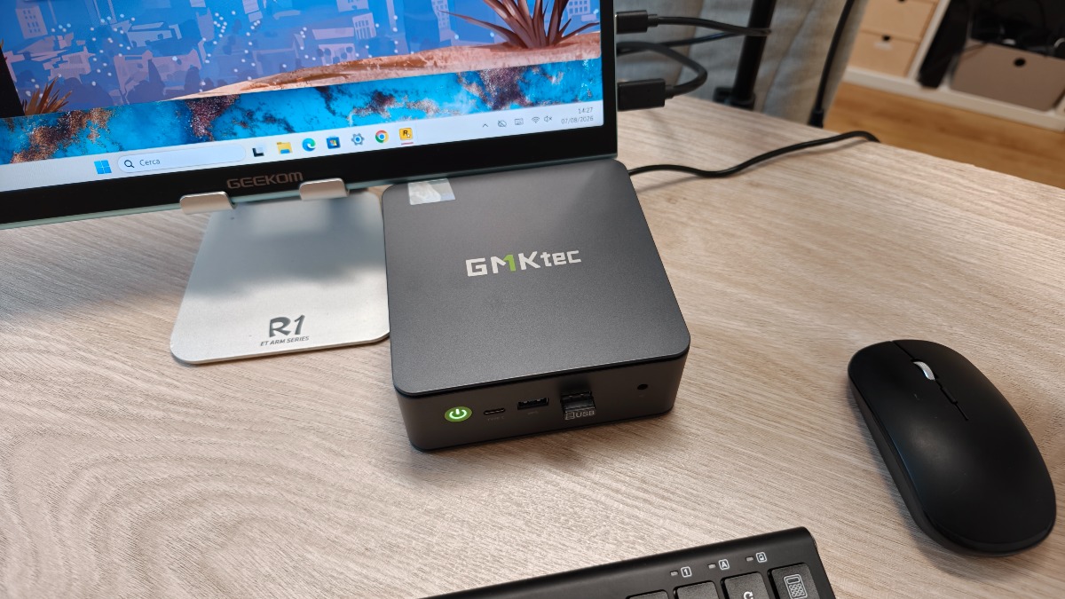 Recensione GMKtec G11 mini PC: come va con Ryzen Embedded R2514 - 